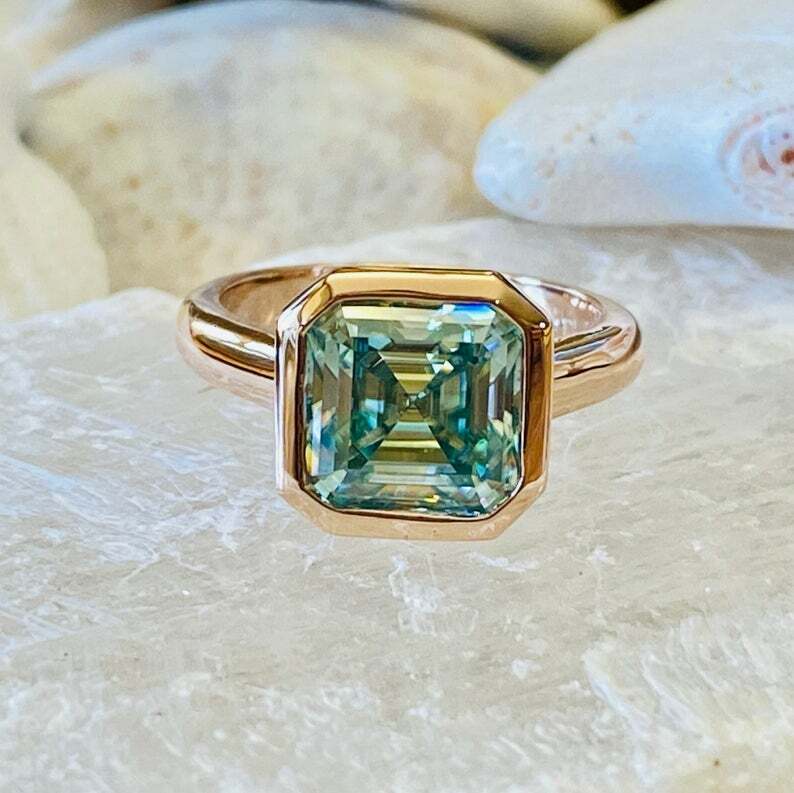 /public/photos/live/blue asscher (1).jpg